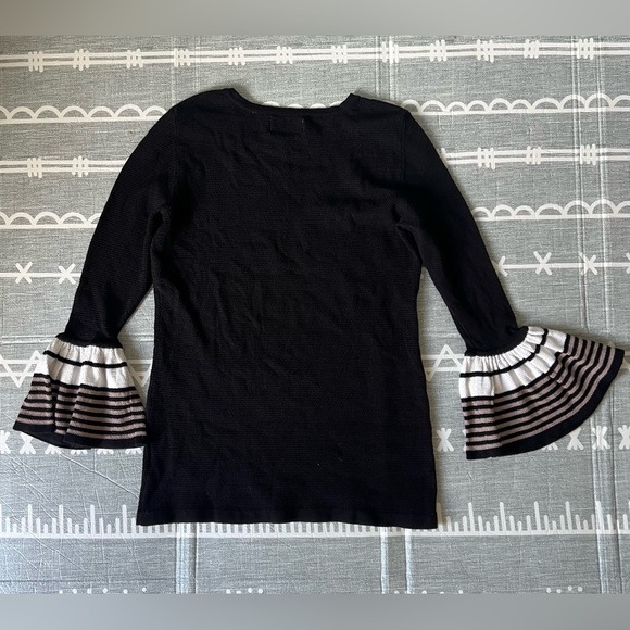 Women’s knit sweater, size XS - Picture 2 of 3